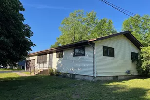 104 N Pierce St, Adams, WI 53910 - Photo 3