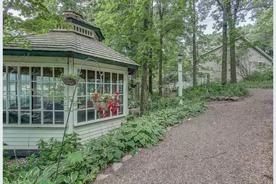 5525 Portage Road, Madison, WI 53704 - Photo 9