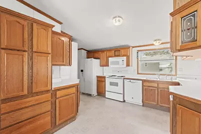 2701 E Main Street #156, Reedsburg, WI 53959 - Photo 9