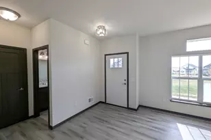 44 Windflower Wy, Mount Horeb, WI 53572 - Photo 9