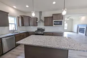 44 Windflower Wy, Mount Horeb, WI 53572 - Photo 19