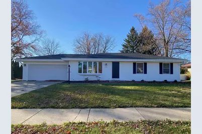 759 N Wright Road, Janesville, WI 53546 - Photo 1