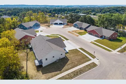 1062 Armida Court, Reedsburg, WI 53959 - Photo 5