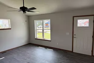 1062 Armida Ct, Reedsburg, WI 53959 - Photo 9