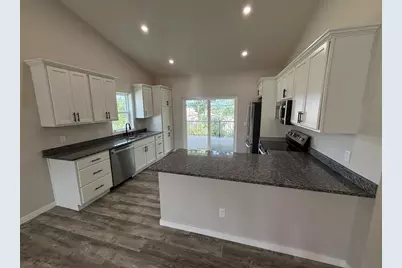 1044 Armida Court, Reedsburg, WI 53959 - Photo 9