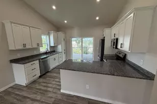 1044 Armida Ct, Reedsburg, WI 53959 - Photo 9