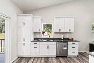 1044 Armida Ct, Reedsburg, WI 53959 - Photo 15