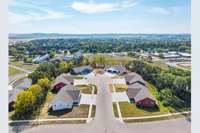 1044 Armida Court, Reedsburg, WI 53959 - Photo 9