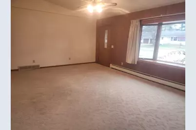 41 E Vista Boulevard, Markesan, WI 53946 - Photo 9