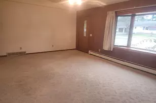 41 E Vista Blvd, Markesan, WI 53946 - Photo 9