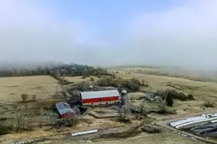 E5190 Sand Hill Rd, Reedsburg, WI 53959 - Photo 5