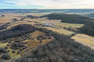 E5190 Sand Hill Rd, Reedsburg, WI 53959 - Photo 11