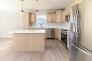 3 Spittlebug Cir, Madison, WI 53718 - Photo 3