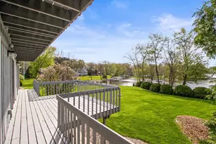 E12805 W Point Dr, Merrimac, WI 53561 - Photo 15