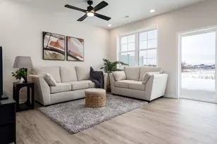 3154 S Bartells Dr, Beloit, WI 53511 - Photo 9