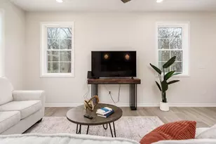 3156 S Bartells Dr, Beloit, WI 53511 - Photo 11