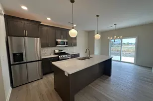 3156 S Bartells Dr, Beloit, WI 53511 - Photo 5