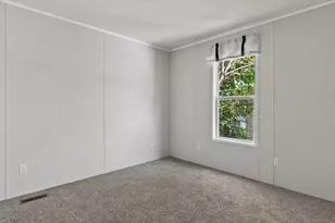 10211 W Greenfield Ave, West Allis, WI 53214 - Photo 7