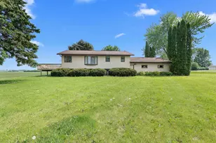 N12086 N Parish Rd, Markesan, WI 53946 - Photo 23