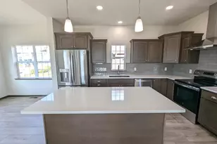 36 Windflower Wy, Mount Horeb, WI 53572 - Photo 5