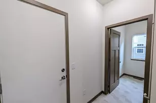 6640 Linnet Ln, Middleton, WI 53562 - Photo 37