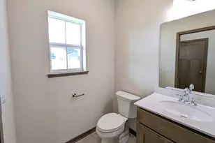 6640 Linnet Ln, Middleton, WI 53562 - Photo 19