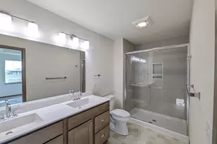 6640 Linnet Ln, Middleton, WI 53562 - Photo 43