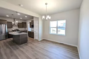 6631 Junco Dr, Middleton, WI 53562 - Photo 23