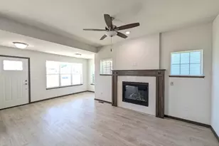 6634 Linnet Ln, Middleton, WI 53562 - Photo 17