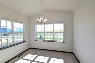 6634 Linnet Ln, Middleton, WI 53562 - Photo 13