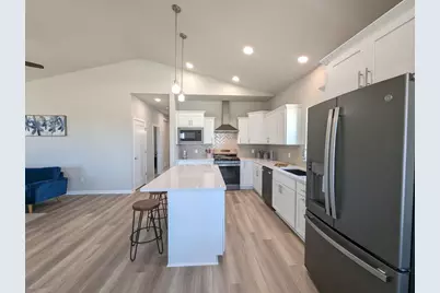 6667 Redpoll Road, Middleton, WI 53562 - Photo 17