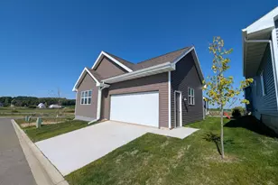 6667 Redpoll Rd, Middleton, WI 53562 - Photo 57