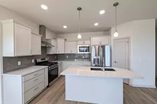 6661 Redpoll Rd, Middleton, WI 53562 - Photo 3