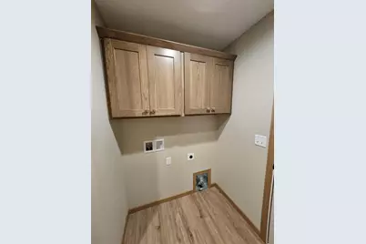 915 Sutherland Avenue, Janesville, WI 53545 - Photo 25