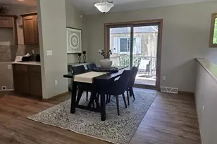 915 Sutherland Ave, Janesville, WI 53545 - Photo 13