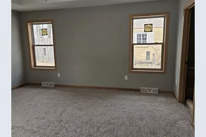 915 Sutherland Avenue, Janesville, WI 53545 - Photo 17