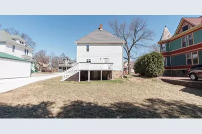 648 E Main Street, Reedsburg, WI 53959 - Photo 7