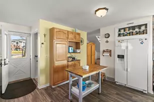 E13609 Idlewild Rd, Merrimac, WI 53561 - Photo 17