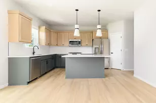 1620 Eagle Eye St, Verona, WI 53593 - Photo 5