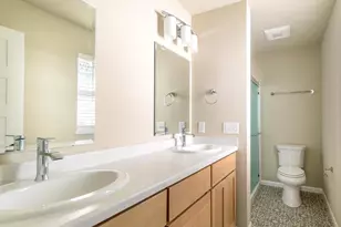 6513 Prairie Wood Dr, Mcfarland, WI 53558 - Photo 11