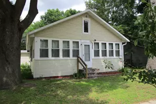 454 Center St, Adams, WI 53910 - Photo 1