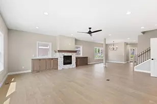 9076 Paddington Pkwy, Madison, WI 53593 - Photo 9