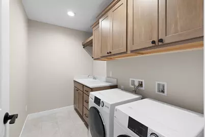 9076 Paddington Parkway, Verona, WI 53593 - Photo 23