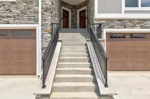 9068 Paddington Pkwy, Madison, WI 53593 - Photo 7