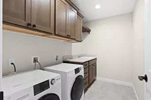 9074 Paddington Pkwy, Verona, WI 53593 - Photo 23