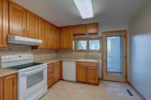 300 N Pinckney St, Madison, WI 53703 - Photo 21