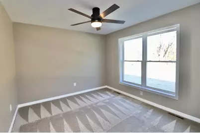 2243 S Haborn Drive, Beloit, WI 53511 - Photo 13