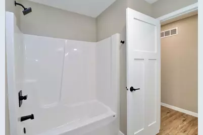 2243 S Haborn Drive, Beloit, WI 53511 - Photo 15