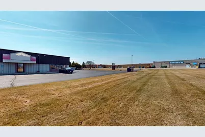 310 Seippel Boulevard, Beaver Dam, WI 53916 - Photo 5