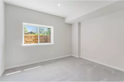 206 S Dewey Avenue, Reedsburg, WI 53959 - Photo 25